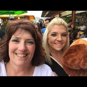 Meet your Posher, Kim